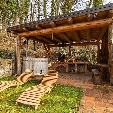 Vineyard Rataj 2 Wellness - Happy *